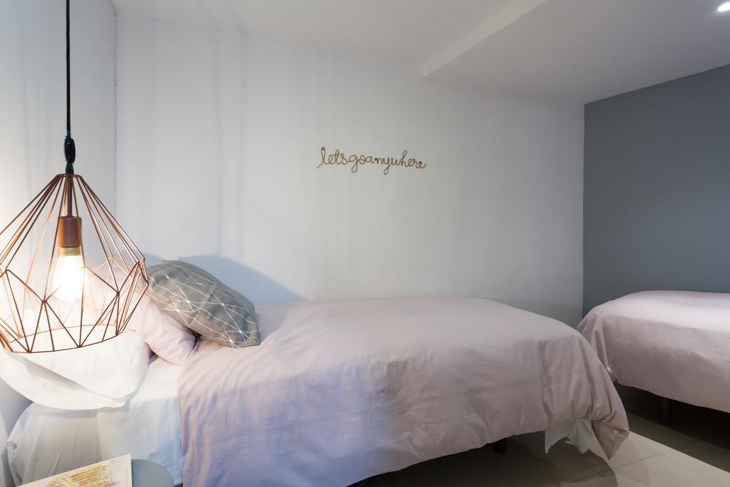 Apartamentos Diaber Gerona 22 Σεβίλλη Εξωτερικό φωτογραφία