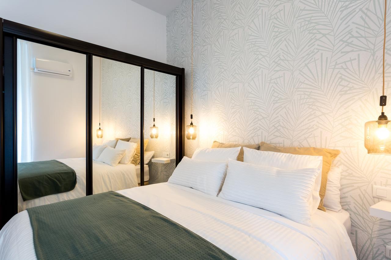 Apartamentos Diaber Gerona 22 Σεβίλλη Εξωτερικό φωτογραφία