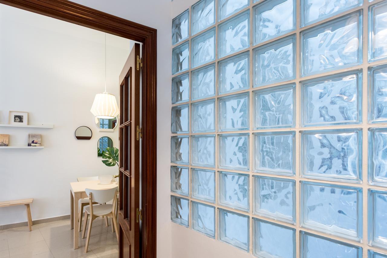 Apartamentos Diaber Gerona 22 Σεβίλλη Εξωτερικό φωτογραφία